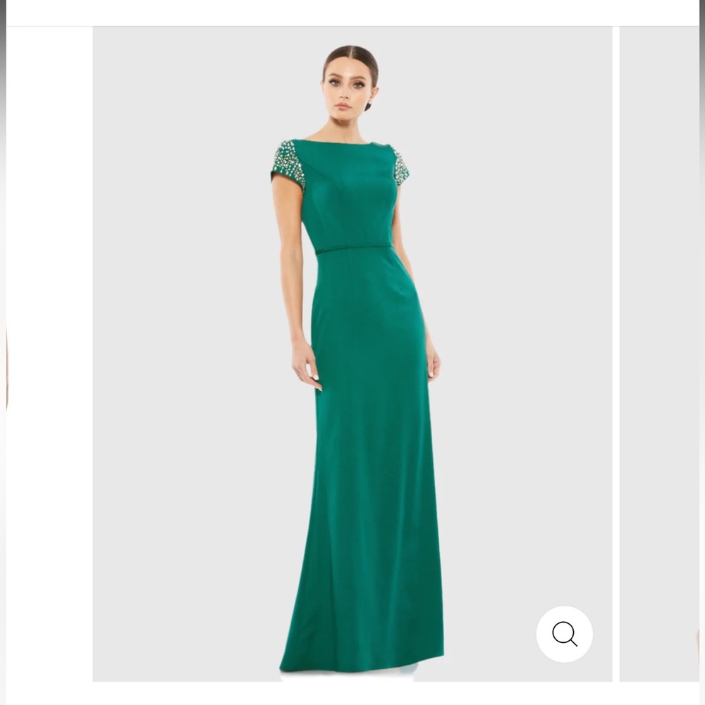 Mac Duggal Emerald Green Beaded Sleeve Maxi Dress